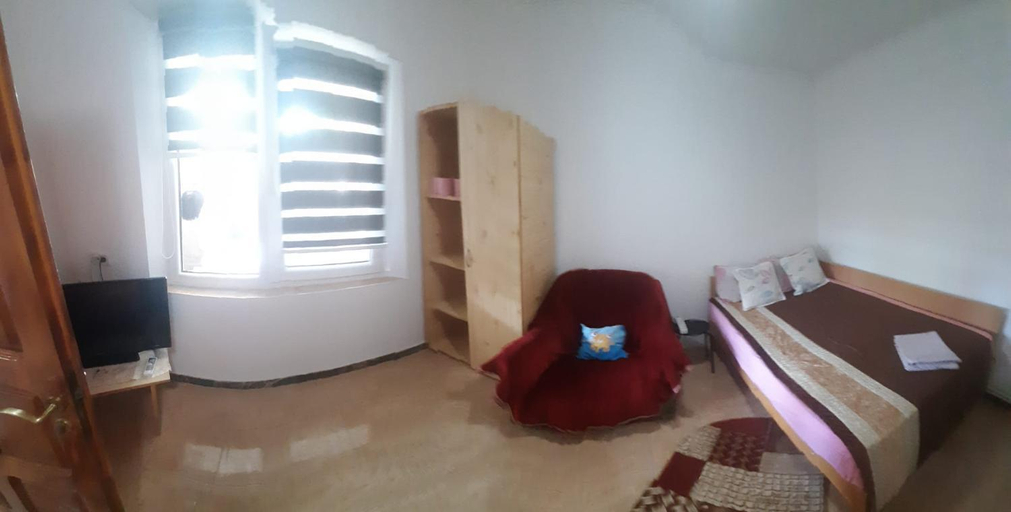 Others 3, Casa Diana, Tuzla
