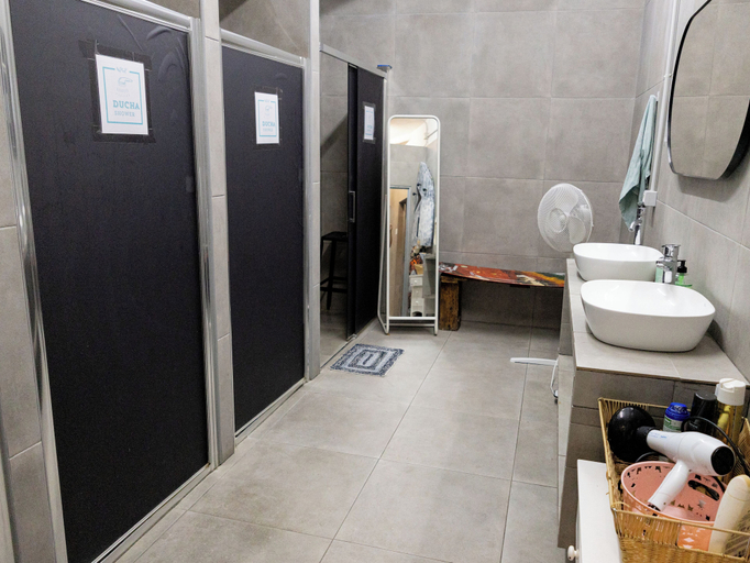 Bathroom 5, Medano Nest Hostel, Santa Cruz de Tenerife