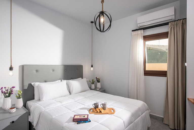 Others 2, Iris Villa 3 - Archanes Crete, Crete