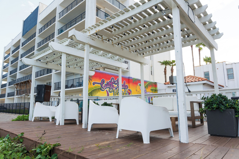 Exterior & Views 2, Coco Beach Hotel on South Padre Island, Cameron