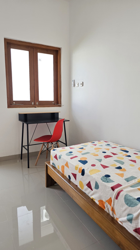 bedroom 11