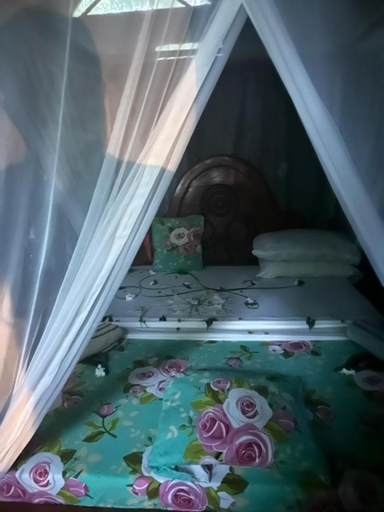 Bedroom 3, Juani beach bungalows, Mafia