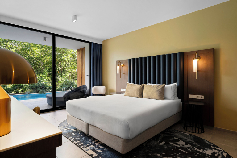 Bedroom 4, The Rif at Mangrove Beach Corendon Curacao All-Inclusive, Curio by Hilton