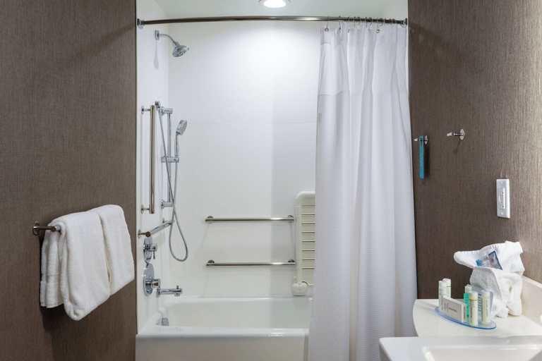 Bathroom 4, SpringHill Suites by Marriott Chattanooga South/Ringgold, GA, Catoosa