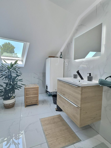 Others 2, Loft ravissant avec parking gratuit, Haut-Rhin
