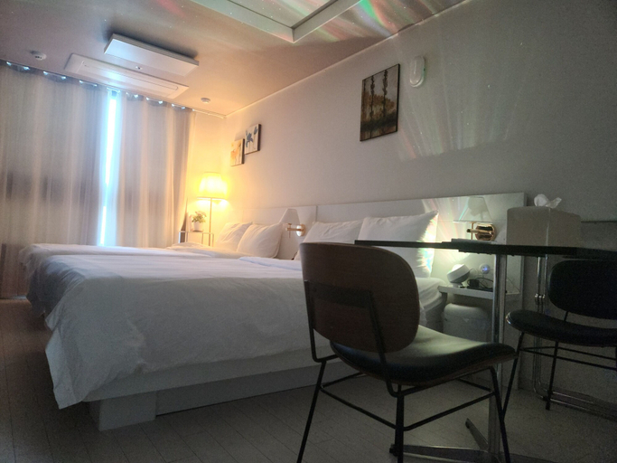 Bedroom 11