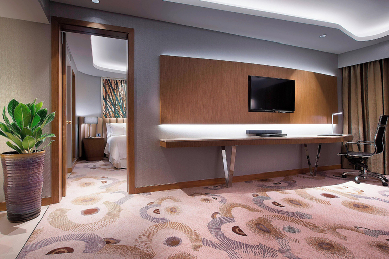 Bedroom 14