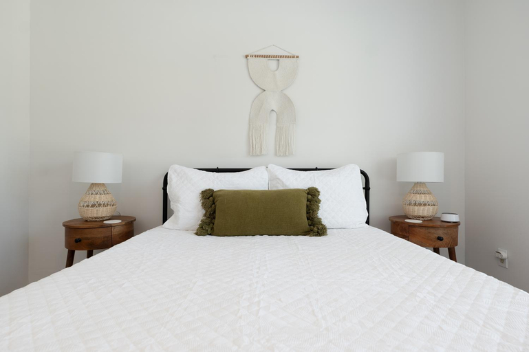 Others 5, Be A Nomad - 5 Bedroom Jacksonville Home Near Mayo Clinic - Sleeps 10, Duval