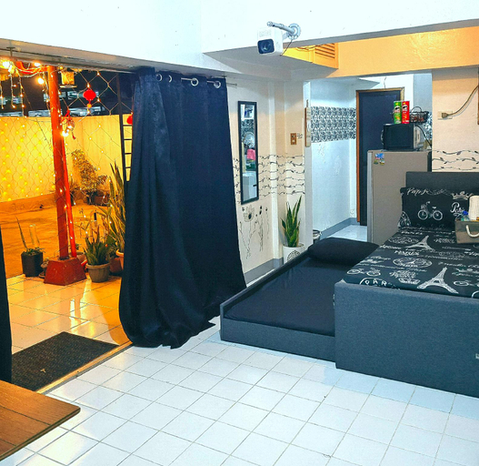 Bedroom, Rooftop Condo Makati, Makati City
