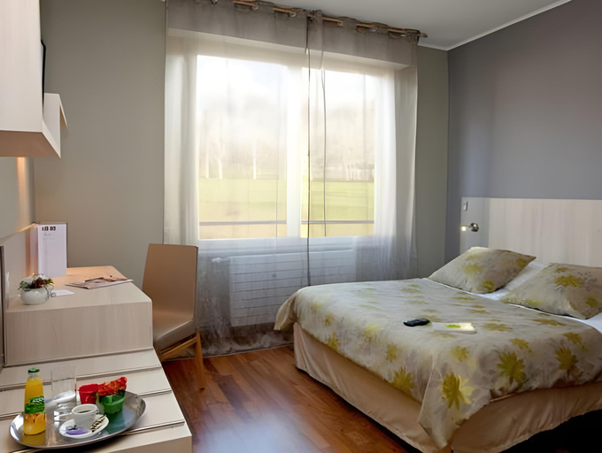 Bedroom 5