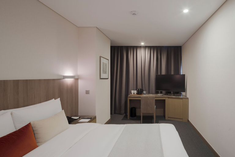 Bedroom 18