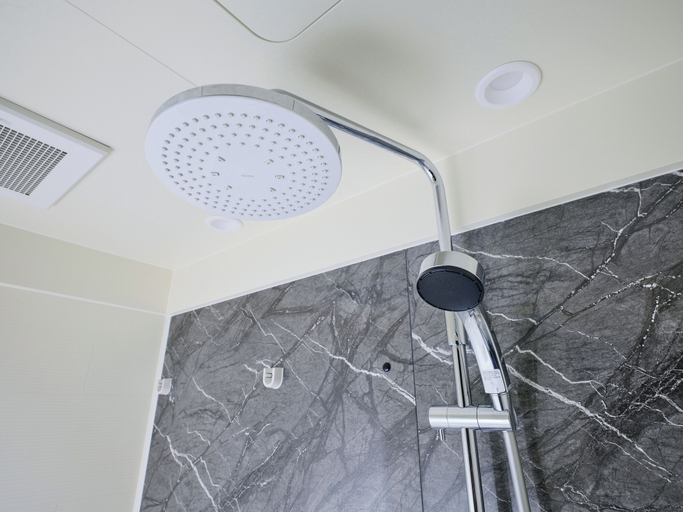 Bathroom 9