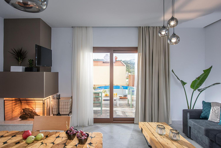 Others 4, Iris Villa 3 - Archanes Crete, Crete