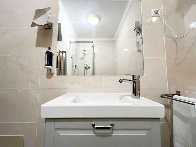 Bathroom 5