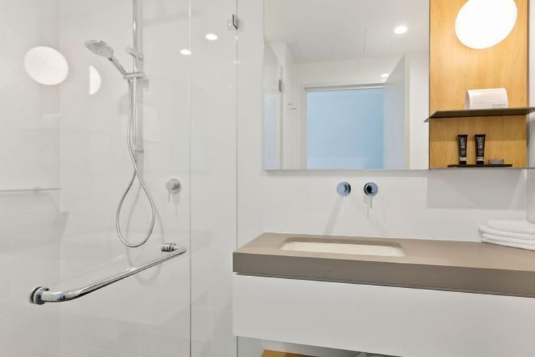 Bathroom 23