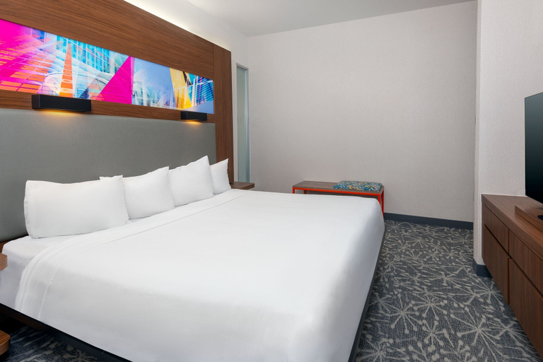Bedroom 4, Aloft by Marriott Orlando Downtown, Orange