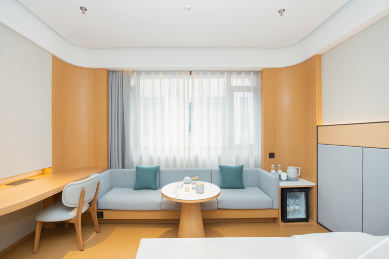 Bedroom 2, Ji Hotel Weihai Rongcheng High-speed Railway Station, Weihai