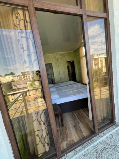 Others 3, TikTok house, Kobuleti