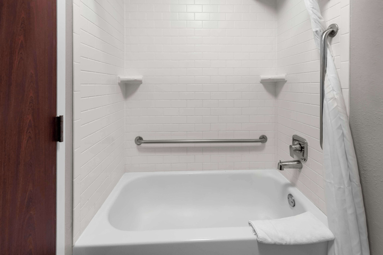 Bathroom 9