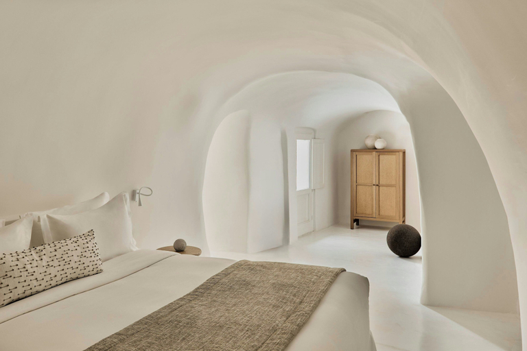 Bedroom 3, Mystique, a Luxury Collection Hotel, Santorini, South Aegean