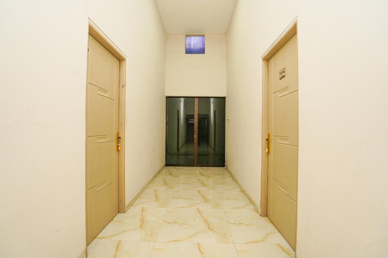 Public Area 2, Hotel O Griya Aisyah Syariah 1, Surabaya