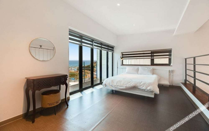 Bedroom 3, Uljin Beatrice Pool Villa, Uljin