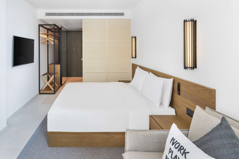 Bedroom 3, Radisson Beach Resort Palm Jumeirah, Dubai