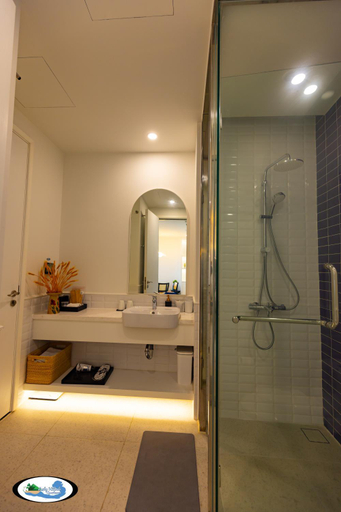 Bathroom 5, Lucky Hillock Apartment (Oscar Seaview Apartment), Phú Quốc