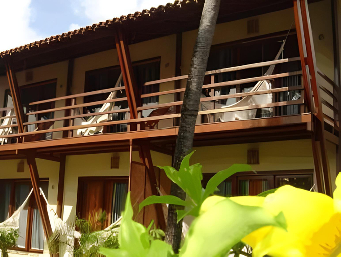 Exterior 6