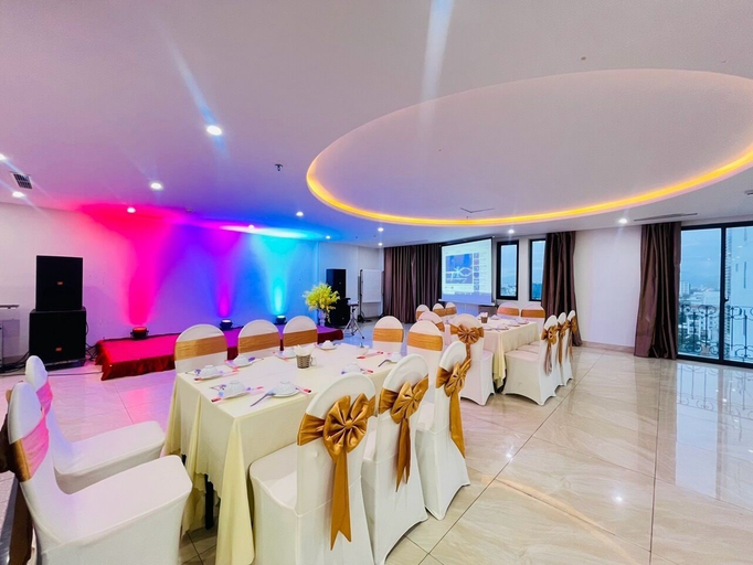 Food & Drinks 3, Palazzo Da Nang Beach Hotel, Da Nang
