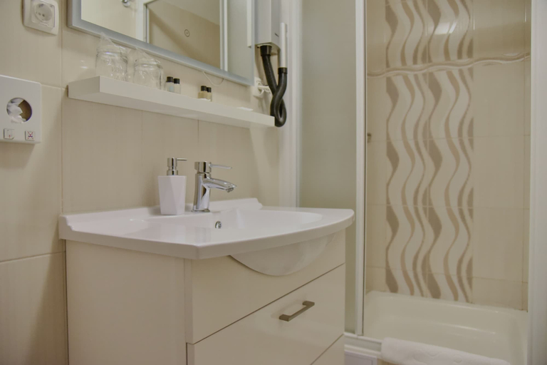 Bathroom 4, Hotel Kastel 1700, Split
