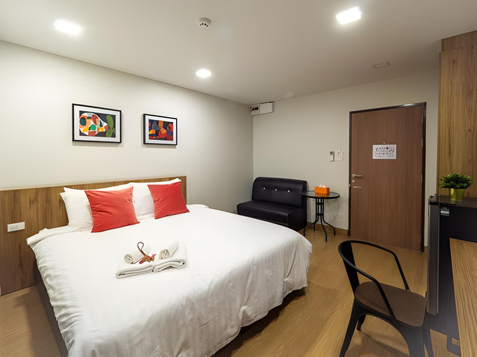 Bedroom 14