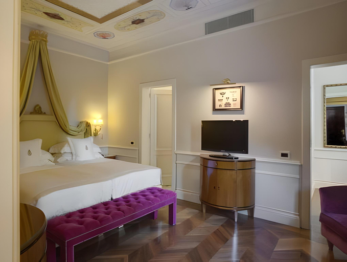 Bedroom 10