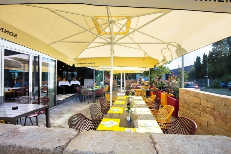 Food & Drinks 4, Hotel Rhy, Rheintal