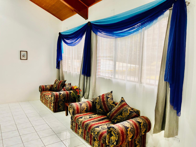 Bedroom 2, Casa de Montana para 27 pax, San Rafael