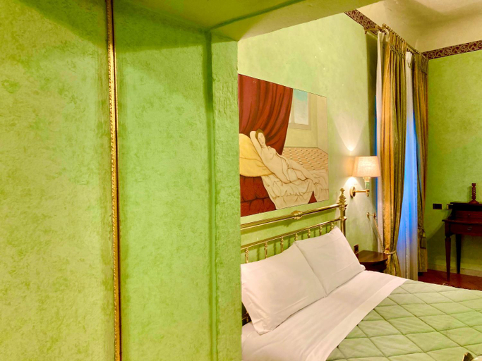 Bedroom 15