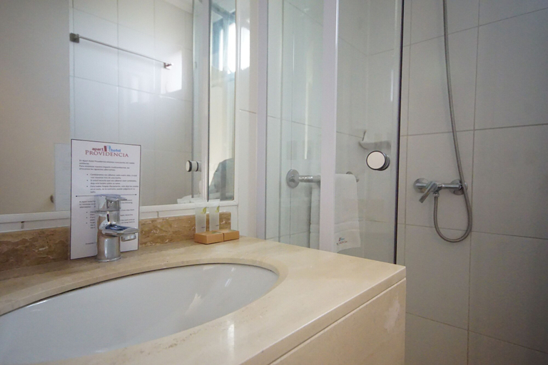 Bathroom 5, Apart Hotel Providencia, Santiago