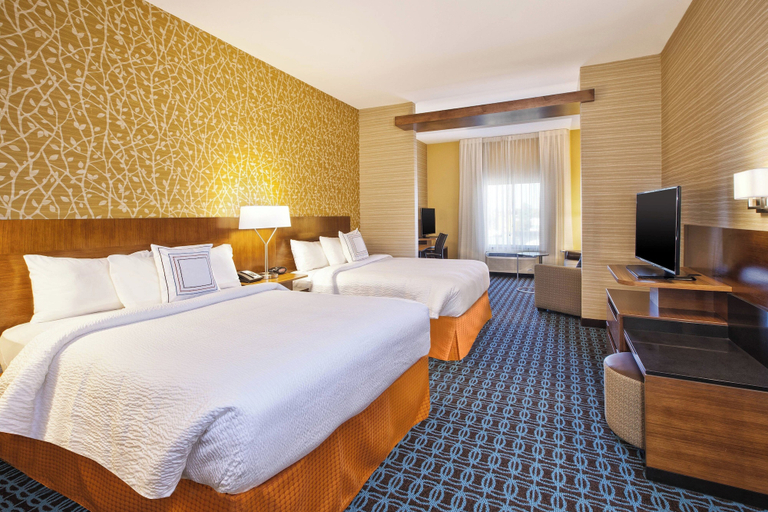 Bedroom 4, Fairfield Inn & Suites Plattsburgh, Clinton