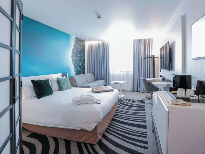 Bedroom 8