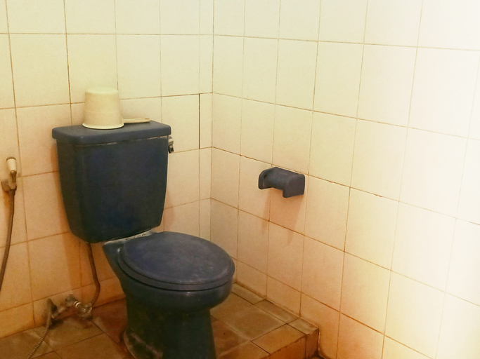 Bathroom 4