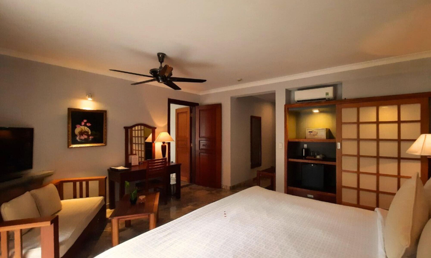 Bedroom 8