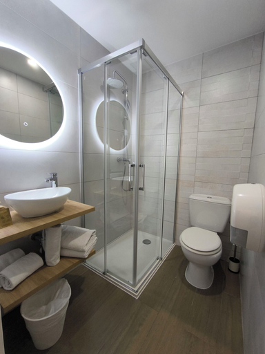 Bathroom 2, Saint Gothard Nice, Alpes-Maritimes