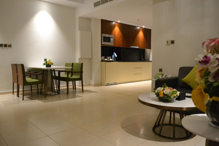 Dining Room 6