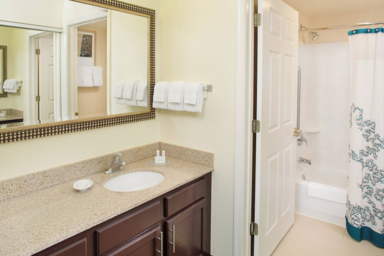 Bathroom, Residence Inn by Marriott Richmond Northwest, Henrico