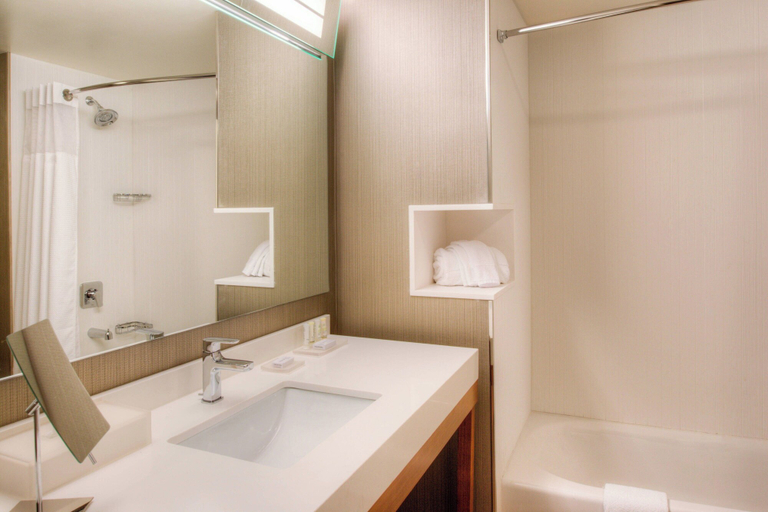 Bathroom 5, Courtyard by Marriott St. Louis Chesterfield, Saint Louis