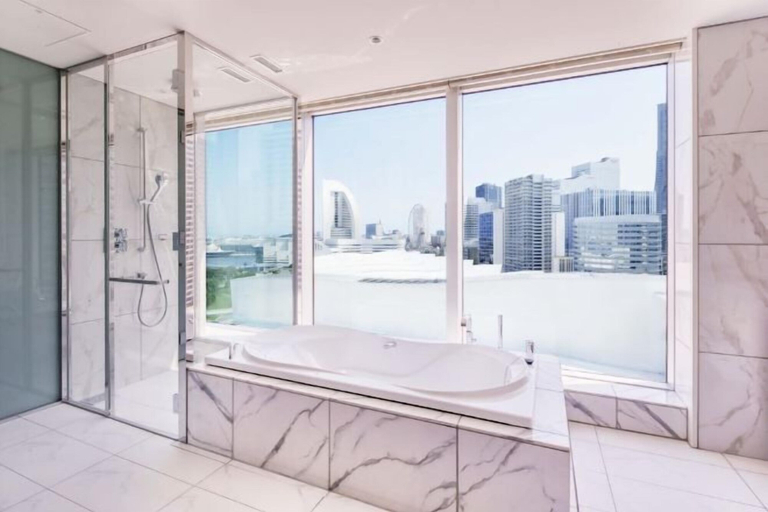 Bathroom 28