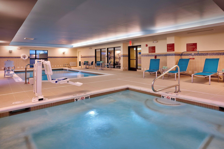 Sport & Beauty, TownePlace Suites by Marriott Dickinson, Stark