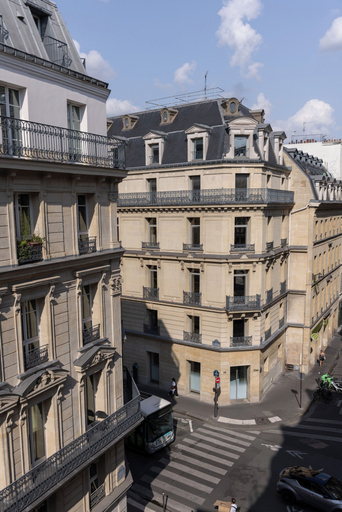 Exterior & Views 2, Hotel Leev Victoire & Spa, Paris