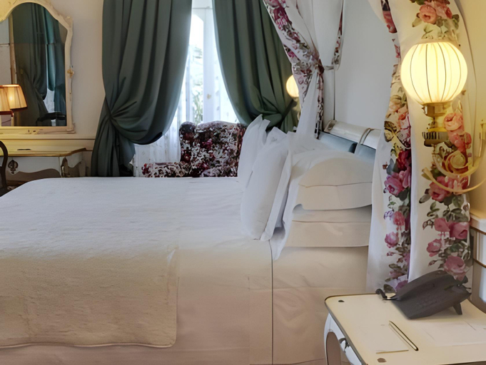 Bedroom 11