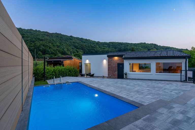 Others 5, Apartments & Room Forest, Slunj